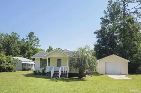Exterior - 11230 Bobcat Trl, Milton, FL 32583 photo 3 of 11