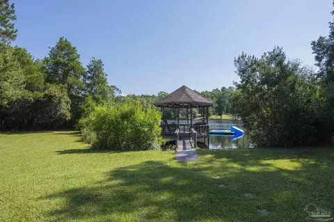 Exterior - 11230 Bobcat Trl, Milton, FL 32583 photo 5 of 11