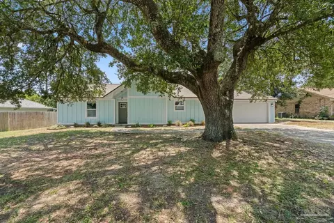 1238 Middlebrook Dr, Pensacola, FL 32506