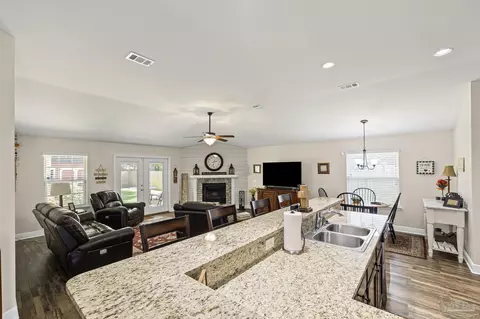 Kitchen - 6065 Autumn Pines Cir, Pace, FL 32571 photo 6 of 6