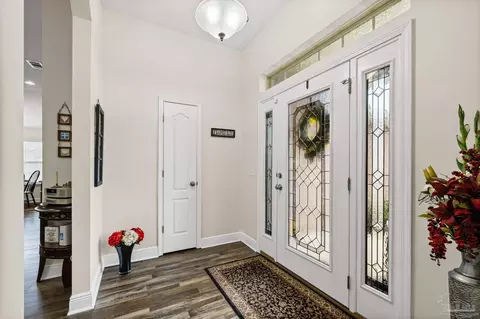 Entry Way - 6065 Autumn Pines Cir, Pace, FL 32571 photo 2 of 5