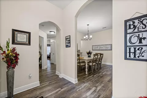 Entry Way - 6065 Autumn Pines Cir, Pace, FL 32571 photo 3 of 5