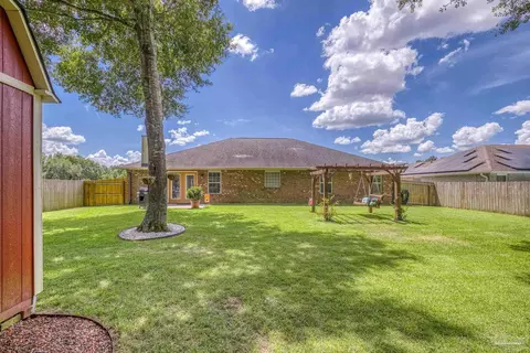 Exterior - 6065 Autumn Pines Cir, Pace, FL 32571 photo 6 of 18
