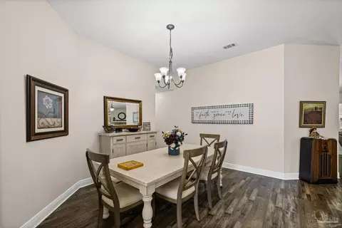 Dining - 6065 Autumn Pines Cir, Pace, FL 32571 photo 2 of 3