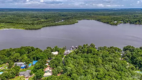7535 Lakeside Dr, Milton, FL 32583 photo 16