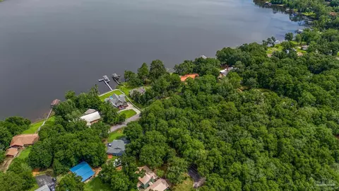 7535 Lakeside Dr, Milton, FL 32583 photo 21