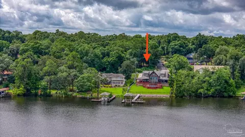 7535 Lakeside Dr, Milton, FL 32583 photo 24