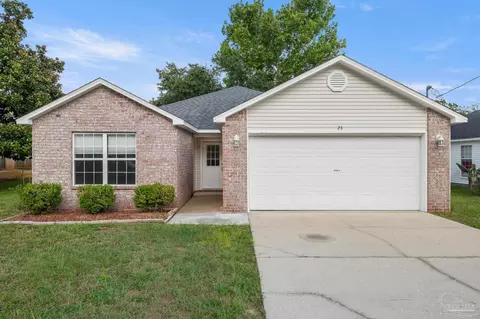 25 Cactus Rd, Mary Esther, FL 32569