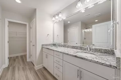 Bath - 6874 Wallace Dr, Pace, FL 32571 photo 1 of 5