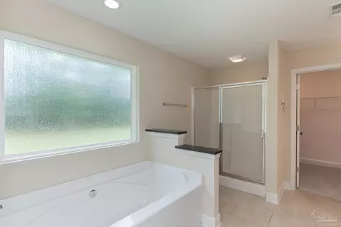 Bath - 6013 Augustine Dr, Pace, FL 32571 photo 5 of 6