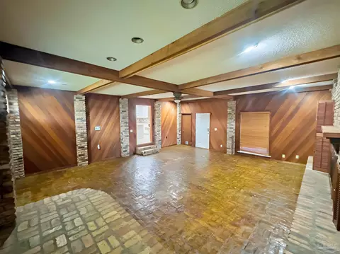 Living - 3224 Hwy 4, Jay, FL 32565 photo 4 of 4