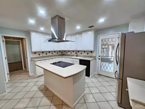Kitchen - 3224 Hwy 4, Jay, FL 32565 photo 1 of 3
