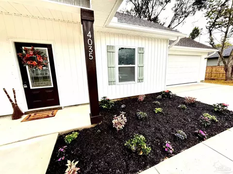 Exterior - 4035 Charles Cir, Pace, FL 32571 photo 3 of 3