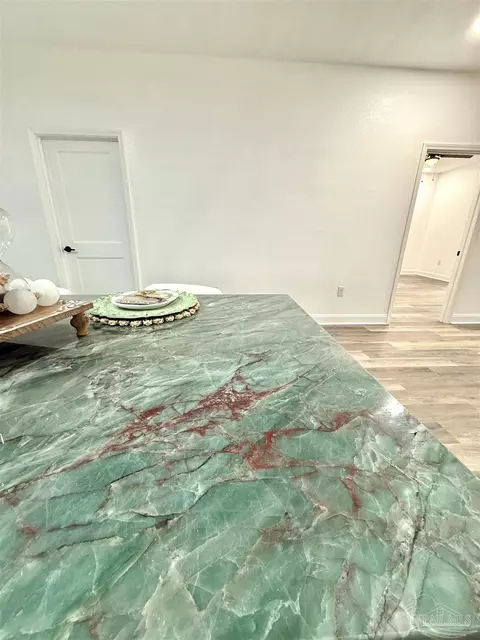 Kitchen - 4035 Charles Cir, Pace, FL 32571 photo 6 of 17