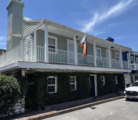 103 Calle De Santiago, Pensacola, FL 32502