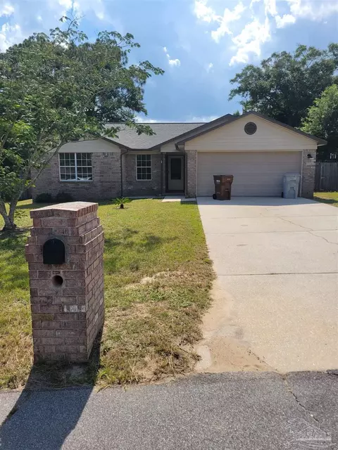 3609 Pebble Ln, Milton, FL 32583