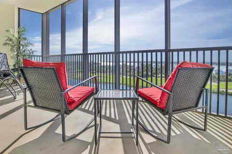 645 Lost Key Dr #704, Pensacola, FL 32507