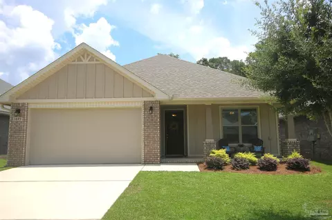 3895 Shady Grove Dr, Pace, FL 32571