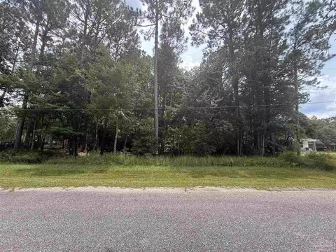 8171 Pond Valley Dr, Pensacola, FL 32506