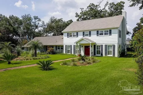 111 Country Club Rd, Pensacola, FL 32507