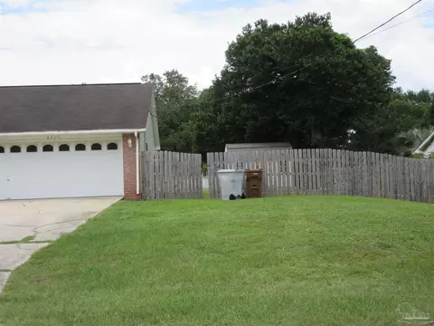 Exterior - 4523 Struth Ln, Pace, FL 32571 photo 10 of 12