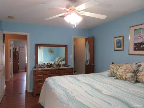 Bedroom - 4523 Struth Ln, Pace, FL 32571 photo 3 of 6