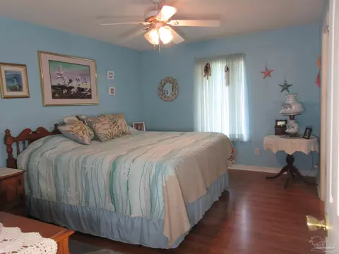 Bedroom - 4523 Struth Ln, Pace, FL 32571 photo 2 of 6