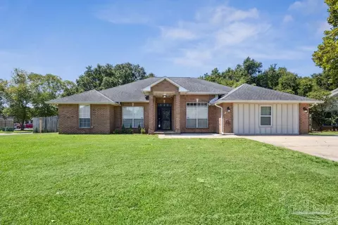 4647 Winterdale Dr, Pace, FL 32571