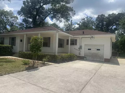 1811 N Spring St, Pensacola, FL 32501
