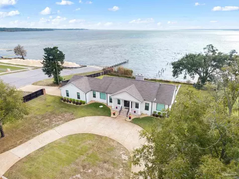 View/Area - 3845 Andrew Jackson Dr, Pace, FL 32571 photo 3 of 5