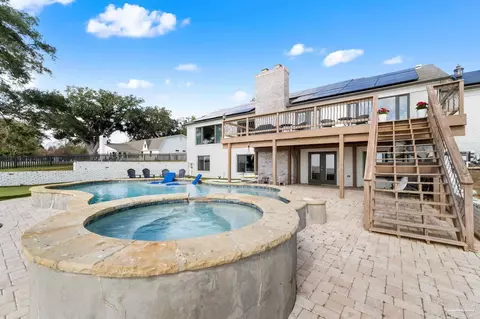 Exterior - 3845 Andrew Jackson Dr, Pace, FL 32571 photo 6 of 8
