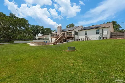 Exterior - 3845 Andrew Jackson Dr, Pace, FL 32571 photo 3 of 8