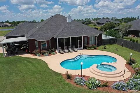 7524 Nautical Ct, Southport, FL 32409