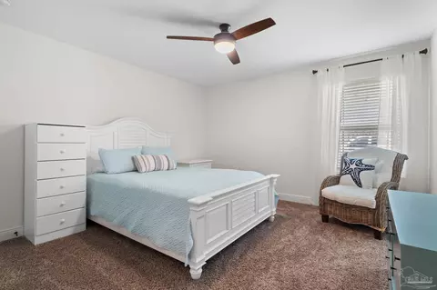 Bedroom - 6111 Dollarweed Dr, Pace, FL 32571 photo 4 of 7