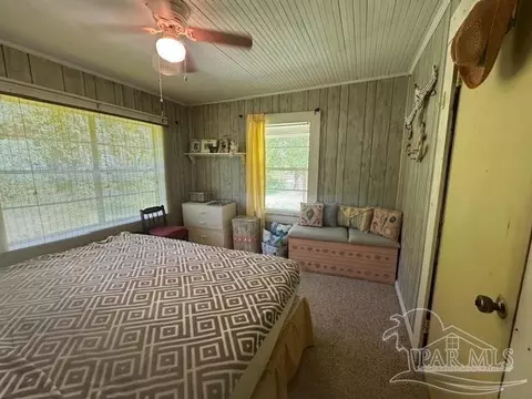 Bedroom - 3090 Hwy 4, Jay, FL 32565 photo 4 of 7