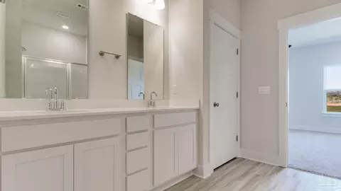 Bath - 2751 Chevy Cir, Pace, FL 32571 photo 1 of 3