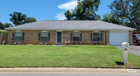 8288 Tippin Ave, Pensacola, FL 32514