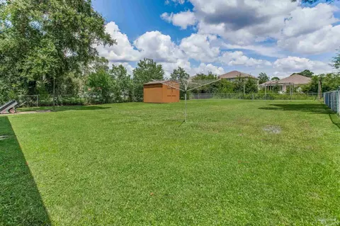 Exterior - 2344 Riddle Rd, Cantonment, FL 32533 photo 10 of 14