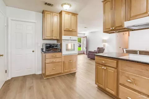 Kitchen - 2344 Riddle Rd, Cantonment, FL 32533 photo 3 of 4