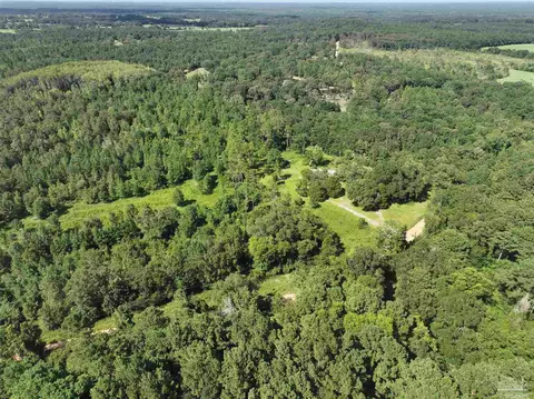 1647 Holmes Rd, Westville, FL 32464