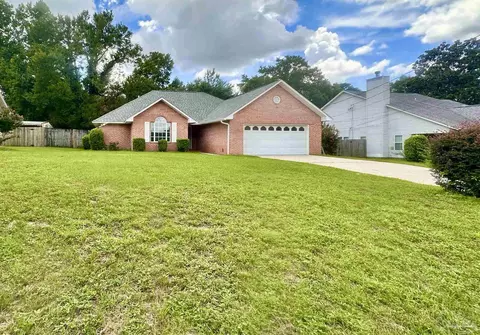 725 Ridge Rd, Pensacola, FL 32514