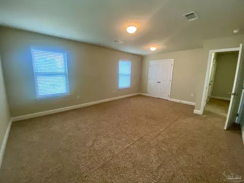 Bedroom - 5979 Rustic Ridge Cir, Milton, FL 32570 photo 6 of 6