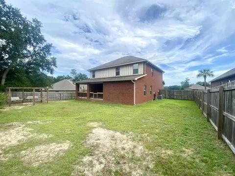 Exterior - 5979 Rustic Ridge Cir, Milton, FL 32570 photo 9 of 9