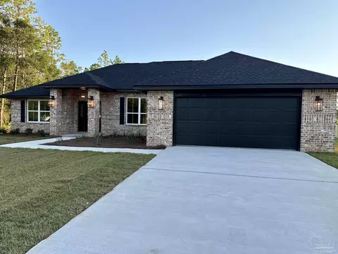 7937 Twin Lake Dr, Milton, FL 32583