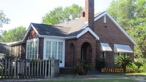 1401 E Bobe, Pensacola, FL 32503