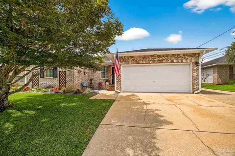 210 Clearfield Dr, Cantonment, FL 32533 photo 2