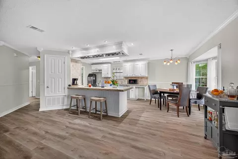 210 Clearfield Dr, Cantonment, FL 32533 photo 8