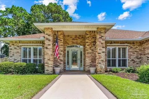 5225 Choctaw Ave, Pensacola, FL 32507