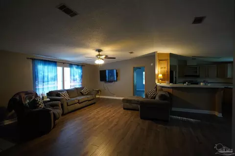 3744 Legend Creek Dr, Pace, FL 32571 photo 5