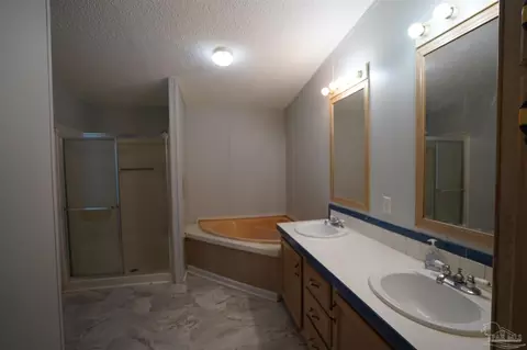 3744 Legend Creek Dr, Pace, FL 32571 photo 11